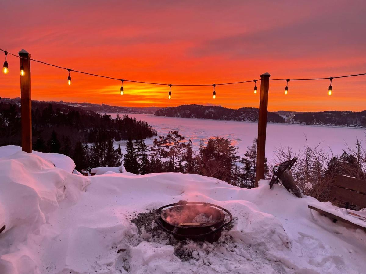 Gite Du Haut Des Arbres Saguenay Exterior photo