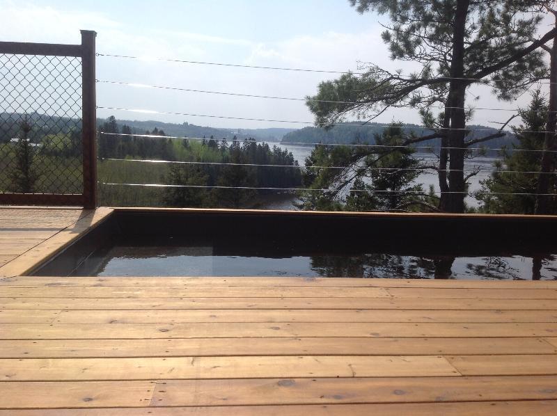 Gite Du Haut Des Arbres Saguenay Exterior photo